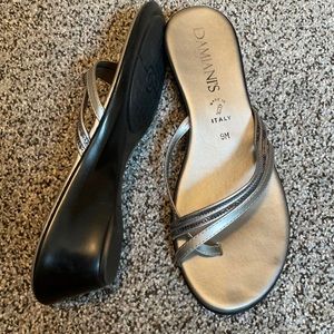 Damiani’s silver wedge. Size 9